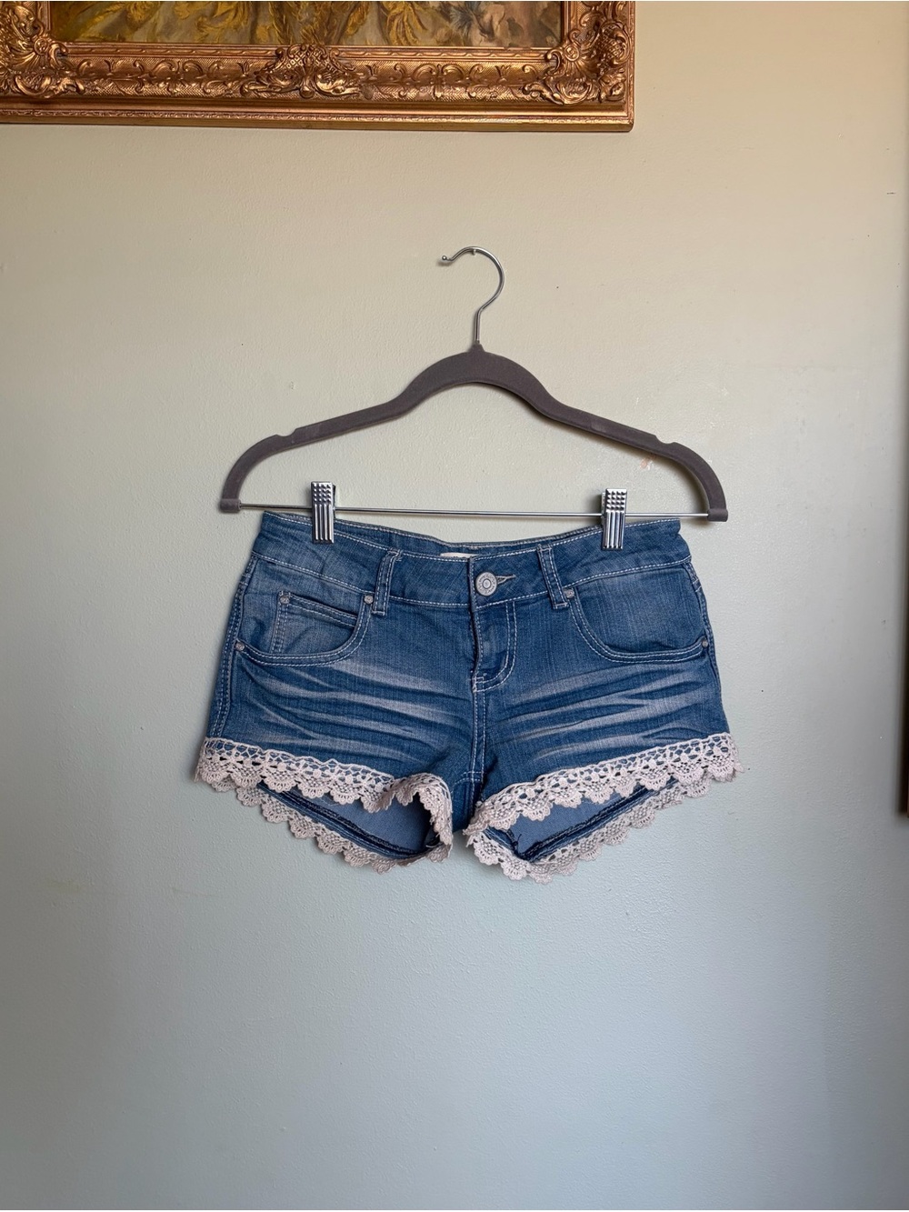RSQ Denim Lace Boho Cali Crochet Hot Shorts Size 5 Country Cowgirl Beach Coastal - Picture 12 of 16